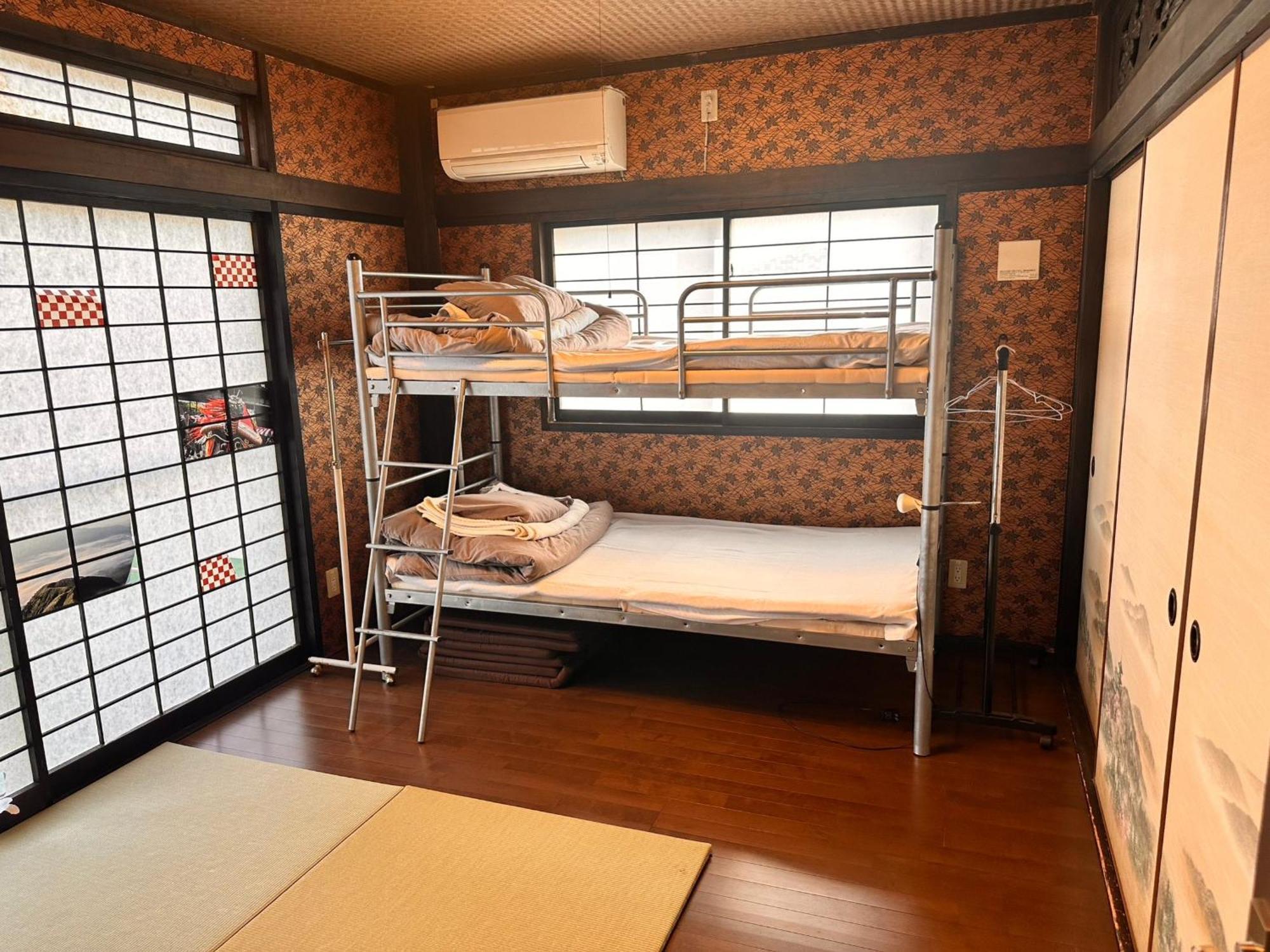Guesthouse Tiga Kumamoto Luaran gambar